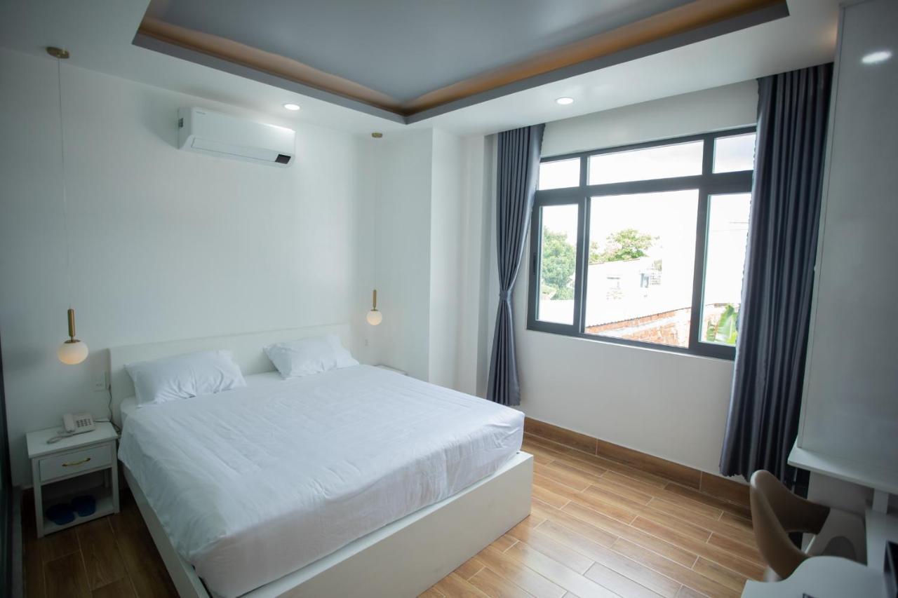 Aoc Hotel Cao Lãnh Buitenkant foto