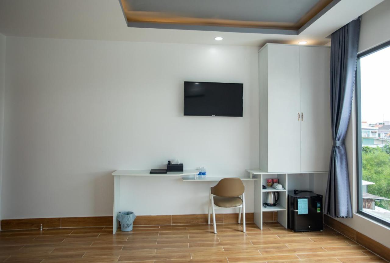 Aoc Hotel Cao Lãnh Buitenkant foto